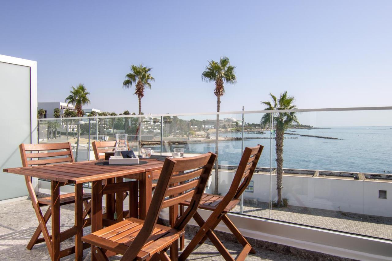 Phaedrus Living Seaview Studio Suite Lighthouse 52 Paphos Exterior foto